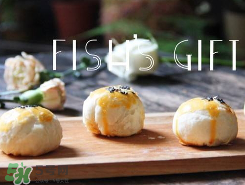 為什么蛋黃酥的皮很硬？蛋黃酥油皮太硬怎么辦？