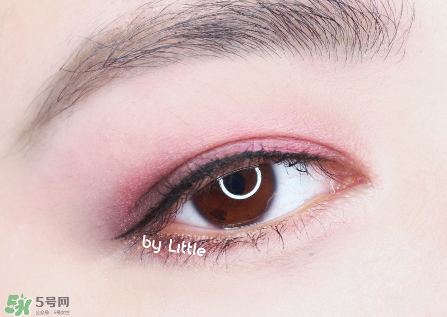 urban decay basquiat眼影盤色號_巴斯奎特眼影盤試色圖 urban decay basquiat眼影盤色號_巴斯奎特眼影盤試色圖