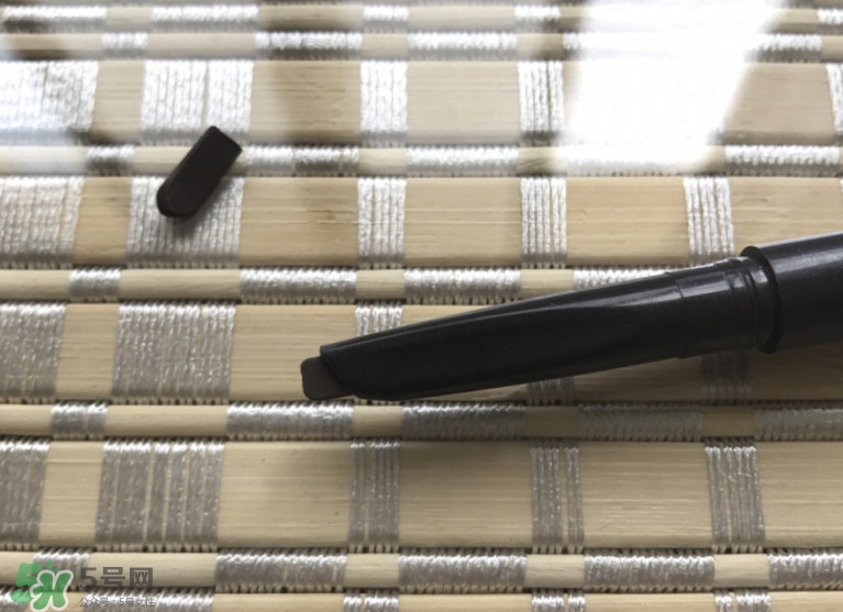 各種眉形的畫(huà)法圖片 不同眉形的畫(huà)法