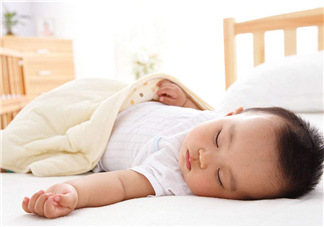 怎么樣培養(yǎng)寶寶自己入睡？怎么樣培養(yǎng)寶寶整夜睡覺？