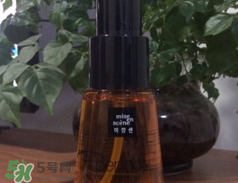 護發(fā)精油什么時候用最好？護發(fā)精油什么時候涂頭發(fā)