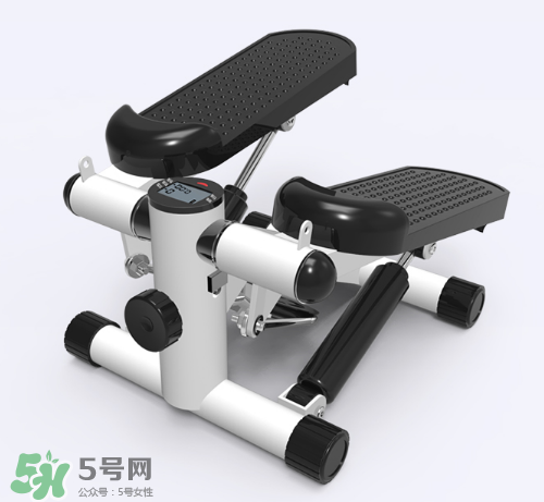 踏步機帶扶手的好嗎？踏步機有扶手和沒扶手哪個好？