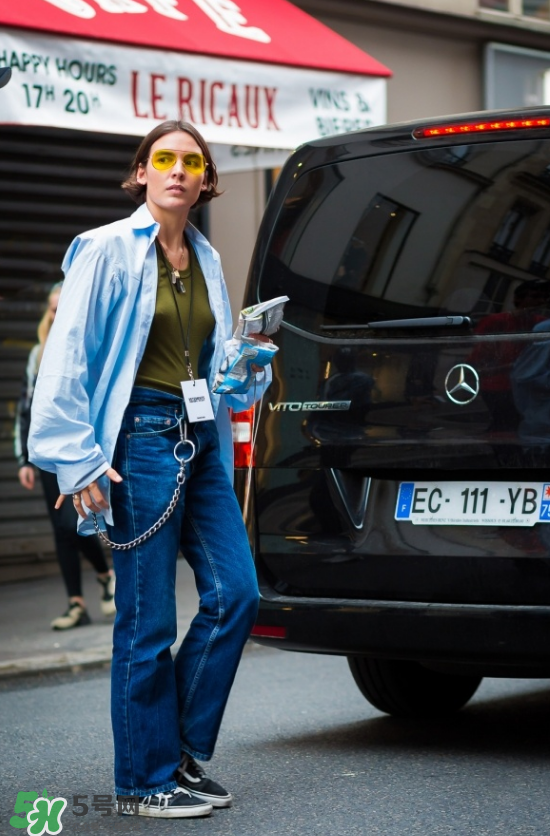 誰說襯衫不能穿出新花樣？襯衫怎么穿最好看？