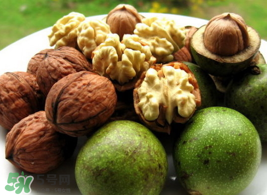 鮮核桃為什么是苦的？鮮核桃苦是怎么回事？