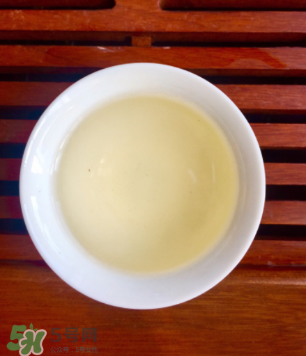 白毫銀針屬于綠茶嗎？白毫銀針是什么茶？