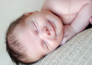 寶寶驚跳反應(yīng)什么時(shí)候消失？寶寶驚跳反射太頻繁怎么辦？