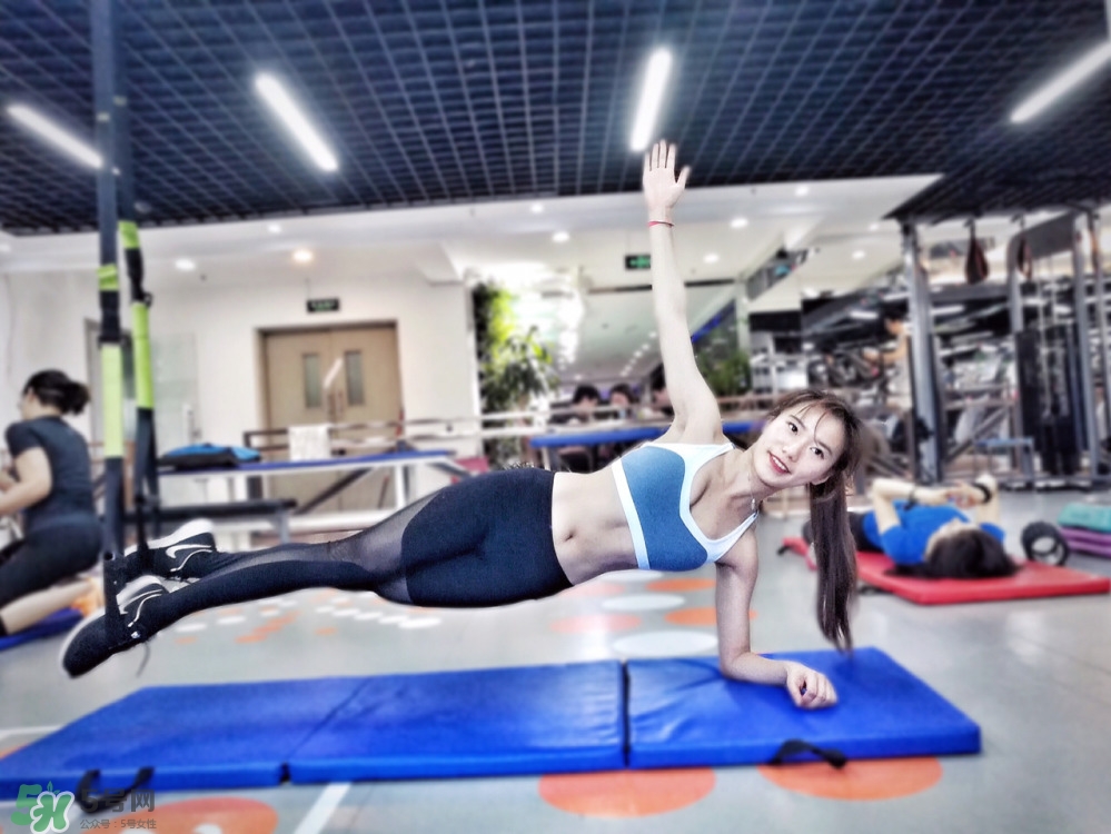 速成馬甲線全攻略 15個練腹肌動作甩去小肚子