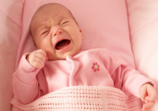 寶寶驚厥是什么癥狀？如何區(qū)別寶寶驚厥和驚跳？