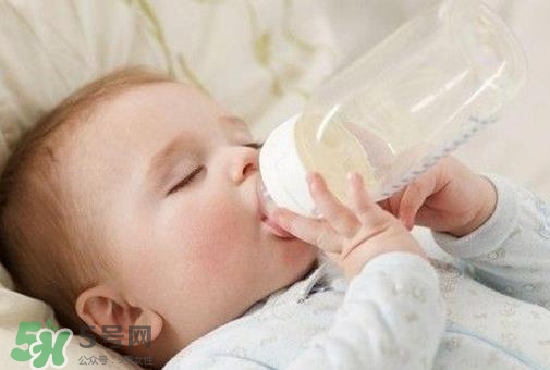 寶寶經(jīng)常換奶粉好嗎？經(jīng)常換奶粉對(duì)寶寶有什么影響？