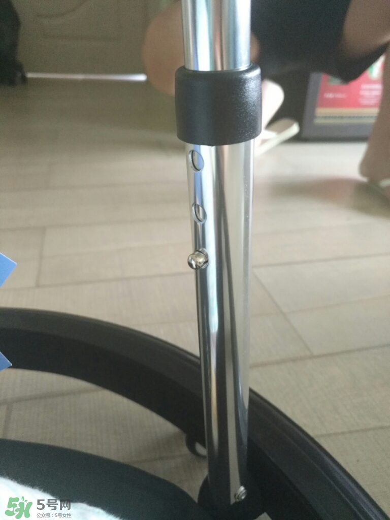 學(xué)步車哪個(gè)牌子的好？寶寶幾個(gè)月可以坐學(xué)步車？