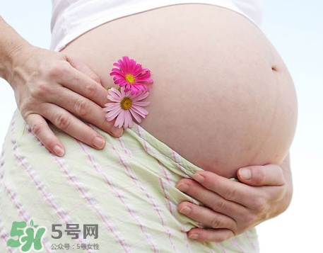 妊娠紋什么時候變白？妊娠紋產(chǎn)品什么時候用？