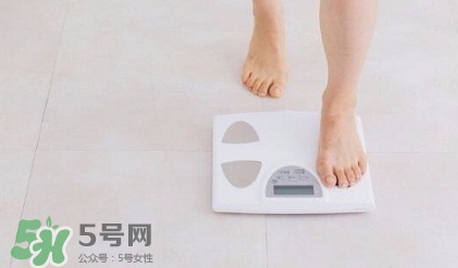 妊娠紋什么時候變白？妊娠紋產(chǎn)品什么時候用？