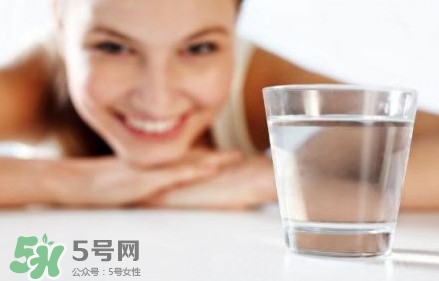 飲用水含微塑料有什么危害？飲用水中的微塑料怎么來的