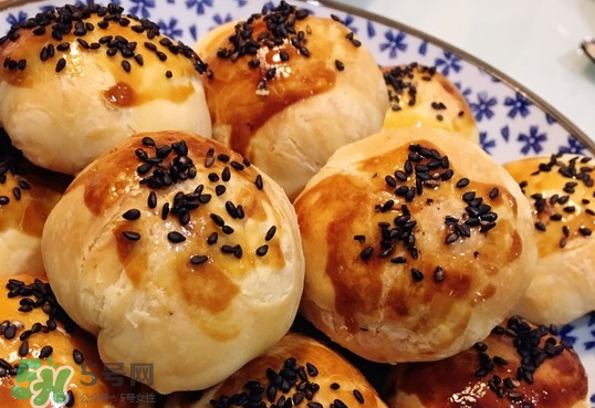 蛋黃酥是什么味道？蛋黃酥味道怎么樣？