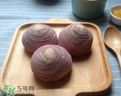 蛋黃酥什么牌子的好吃？蛋黃酥哪個牌子好吃？