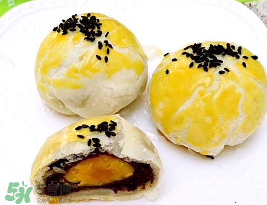 蛋黃酥什么牌子的好吃？蛋黃酥哪個牌子好吃？