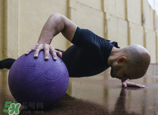 藥球重量怎么選擇？藥球用多重的合適？