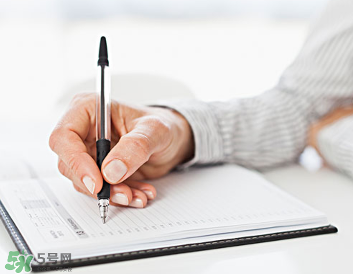 指甲上沒有月牙是怎么回事？指甲上沒有月牙是不是不健康？