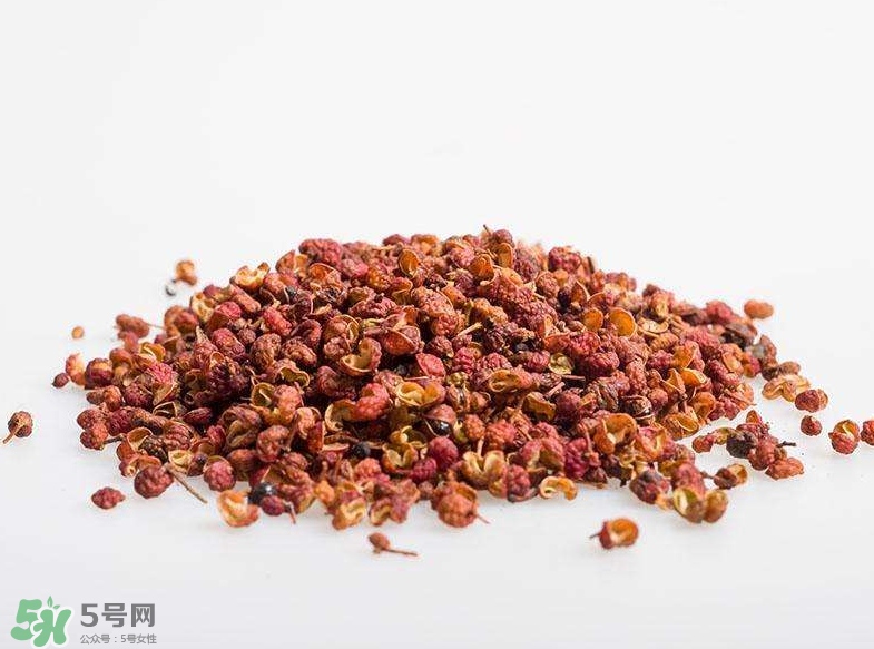 花椒泡腳有什么好處？花椒泡腳可以天天泡嗎？