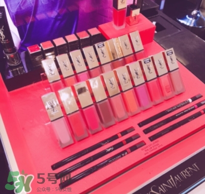 ysl絲絨印記啞光唇露多少錢？ysl絲絨啞光唇露試色