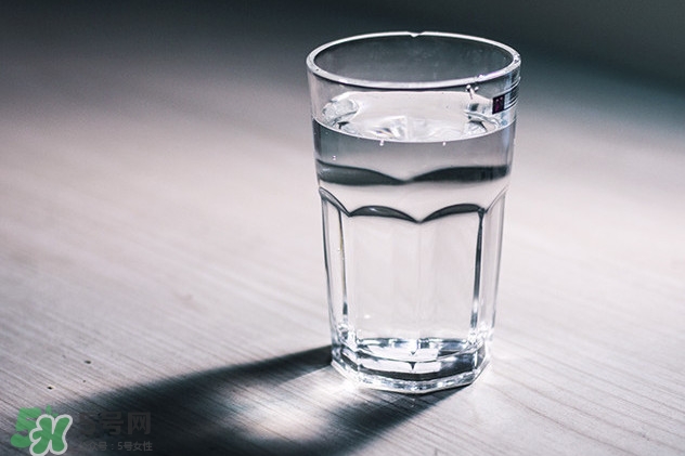 飲用水是什么水？飲用水喝什么水好