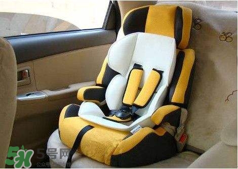 兒童安全座椅怎么選？安全座椅哪種接口好？