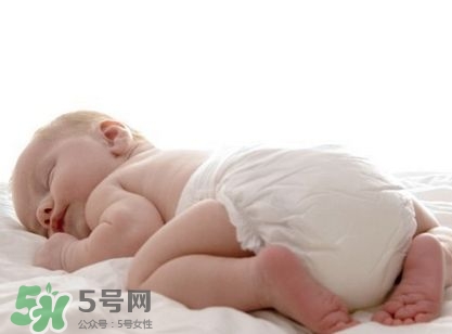 尿布和尿不濕哪個科學？尿布和尿不濕的區(qū)別