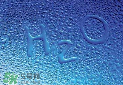 自來(lái)水到底能不能喝？自來(lái)水有哪些危害