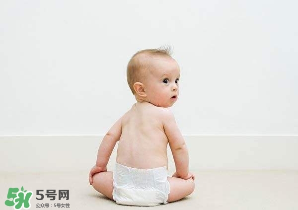 用尿布好還是尿不濕好？用尿布好還是紙尿褲好？