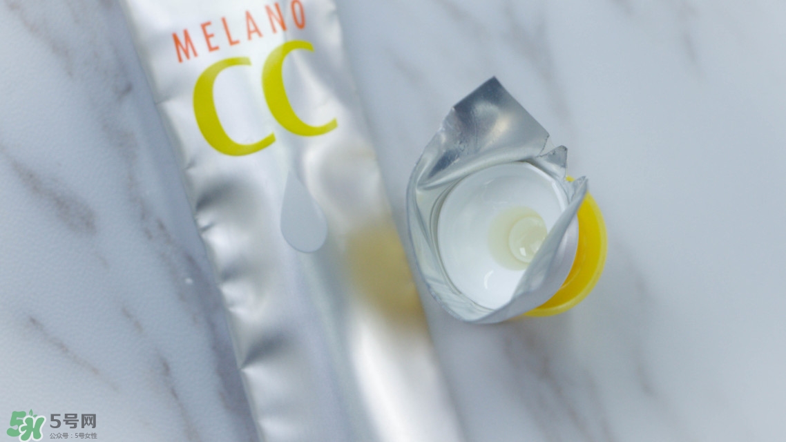 為什么美白精華用了沒有變白 挑選美白產(chǎn)品的方法 為什么美白精華用了沒有變白 挑選美白產(chǎn)品的方法