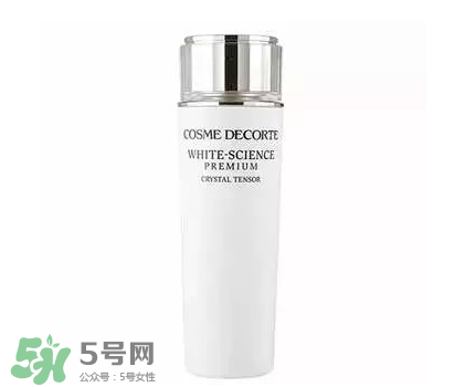 化妝水你選對了嗎？8款熱門明星化妝水測評