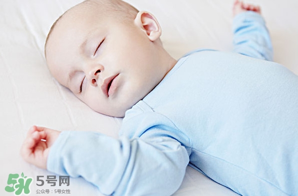 寶寶張嘴睡覺(jué)怎么回事？寶寶張嘴睡覺(jué)怎么糾正？