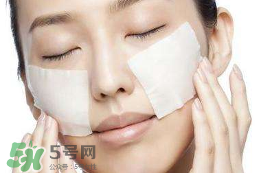 光擦保濕型化妝水就能有效保濕?怎樣正確的使用化妝水？