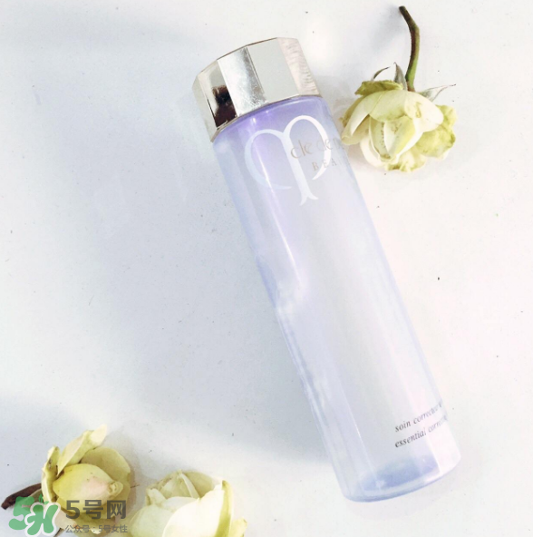 敏感肌怎么買(mǎi)化妝水？爽膚水收斂水清潔水都要買(mǎi)？