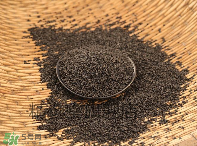 韭菜籽可以泡酒嗎？韭菜籽可以腌著吃嗎？