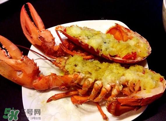 波士頓龍蝦有什么簡單好吃的做法？波士頓龍蝦要怎么殺