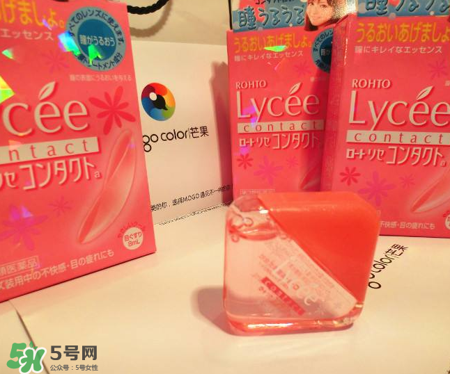 樂敦小粉花戴著隱形能用嗎_戴隱形能不能滴？