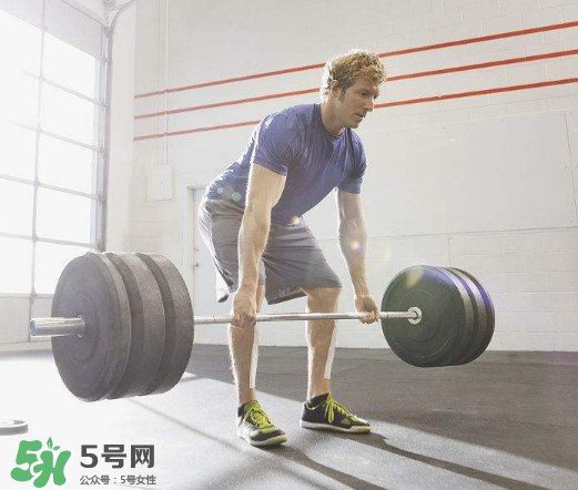 硬拉能練腰嗎？硬拉能提高性功能嗎？