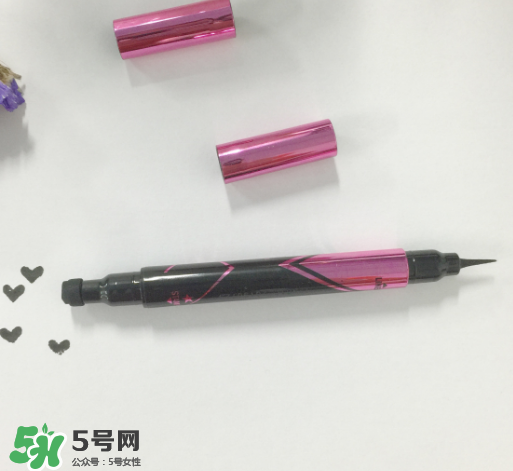 美寶蓮眼線液筆怎么樣？美寶蓮眼線液筆暈染嗎？