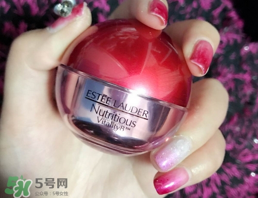 雅詩(shī)蘭黛紅石榴眼霜怎么用_使用方法 雅詩(shī)蘭黛紅石榴眼霜怎么用_使用方法