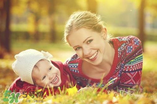 秋季寶寶腹瀉怎么辦？秋季寶貝腹瀉的原因