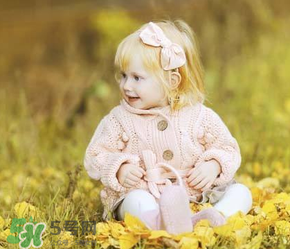 秋季寶寶怎么穿衣服？秋季寶寶穿什么？