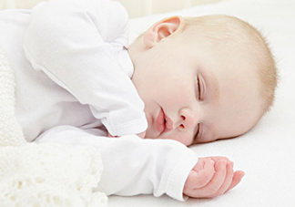 寶寶張嘴睡覺怎么回事？寶寶張嘴睡覺怎么糾正？