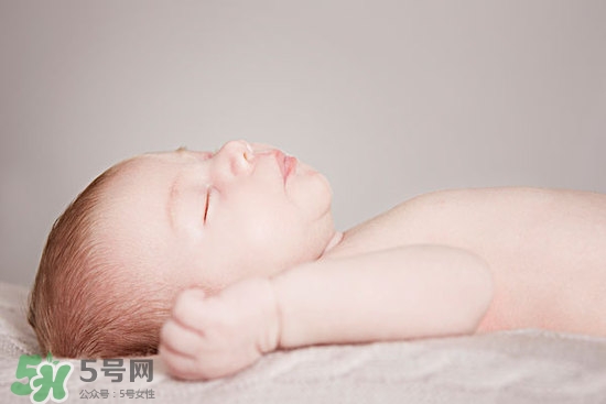 寶寶午睡多長時間才好？寶寶午睡的最佳時間