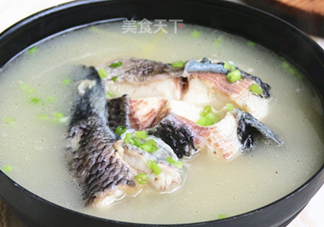 黑魚湯是發(fā)物嗎？黑魚湯可以放香菇嗎