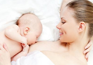 寶寶睡覺(jué)吃奶好嗎？寶寶睡覺(jué)吃奶怎么辦？