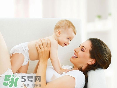 母乳喂養(yǎng)不能吃哪些東西？母乳喂養(yǎng)媽媽飲食注意事項