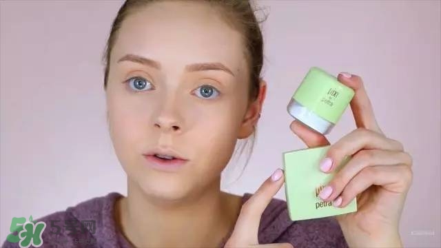 好用散粉推薦 適合夏天的定妝散粉 好用散粉推薦 適合夏天的定妝散粉