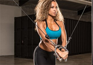 龍門架怎么練下胸？龍門架練胸動(dòng)作有哪些？