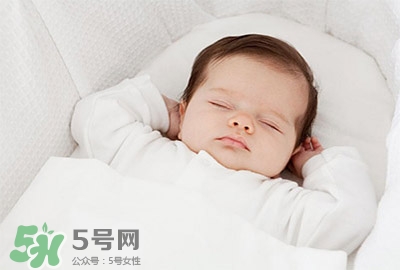 寶寶午睡多長時間才好？寶寶午睡的最佳時間